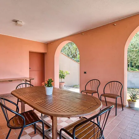 Holiday home Del Riccio